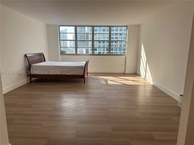 Aluguel de apartamento no Four Ambassadors 1463