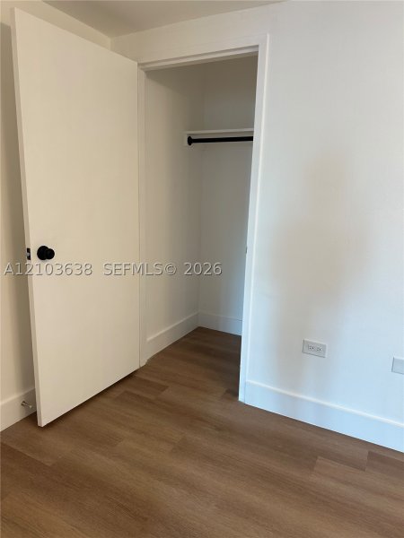 Aluguel de apartamento no Four Ambassadors 1463