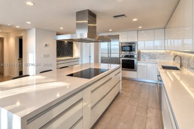 Comprar apartamento en 5600 Collins 9S
