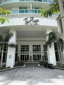 Aluguel de apartamento no The Plaza Tower II 3403