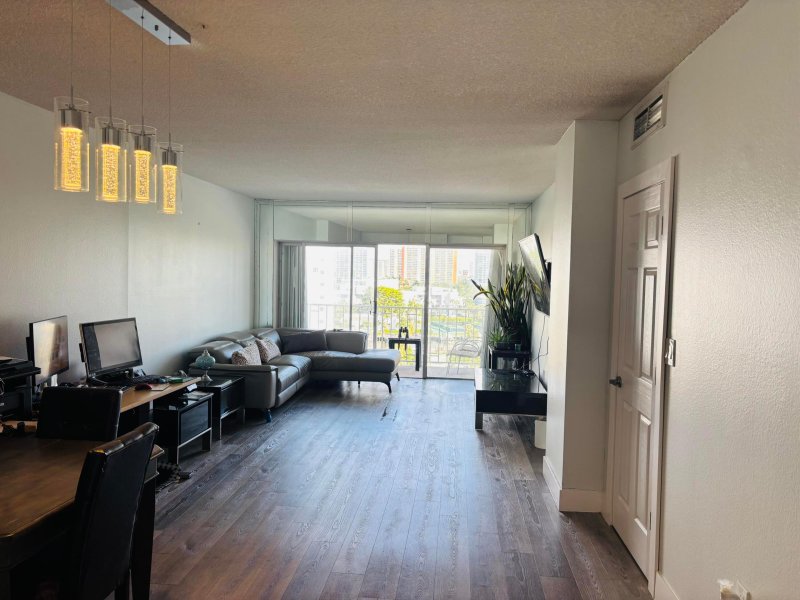 Comprar apartamento en Arlen House 925