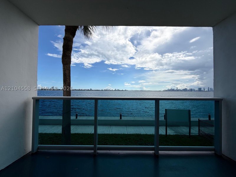 Property photo # 0