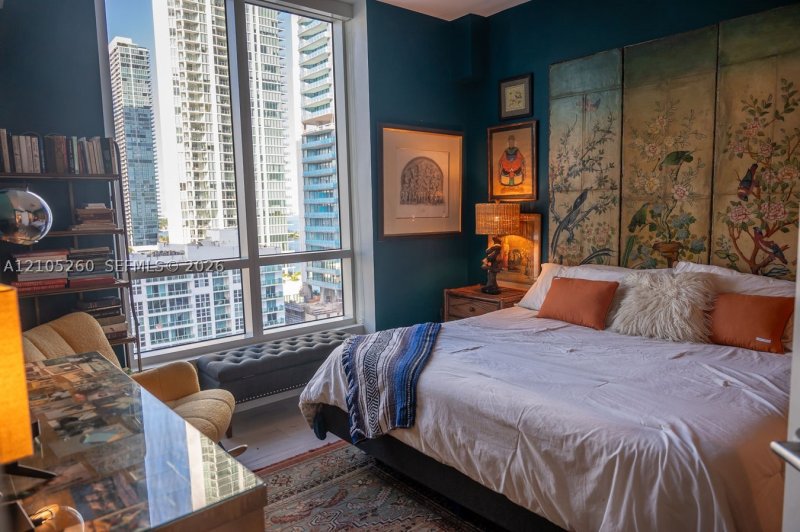 Comprar apartamento en The Crimson Miami 1505