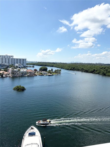 Comprar apartamento no 400 Sunny Isles 1002