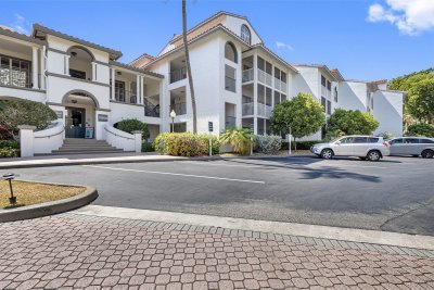 Town Aventura Apt #1319