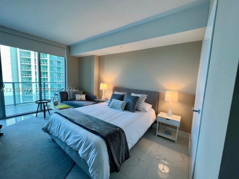 Aluguel de apartamento no Brickell House Condo 1806