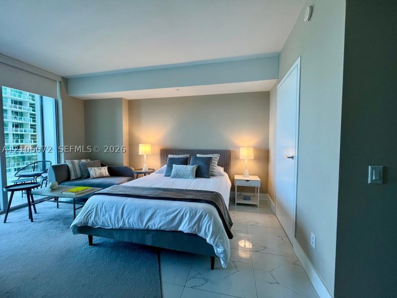 Aluguel de apartamento no Brickell House Condo 1806