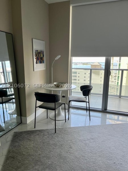 Aluguel de apartamento no Brickell House Condo 1806