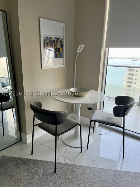 Aluguel de apartamento no Brickell House Condo 1806