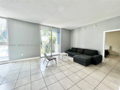 Comprar apartamento no 1800 Biscayne Plaza 305