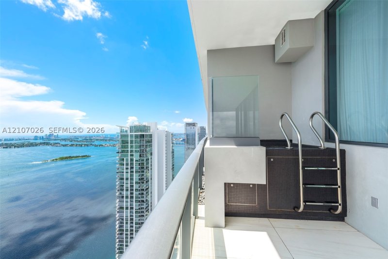 Property photo # 9