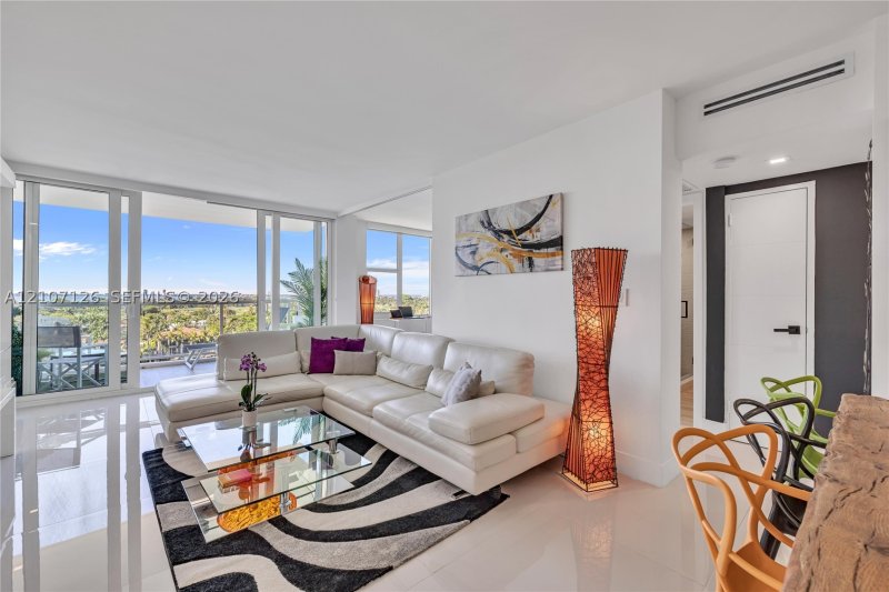 Property photo # 8