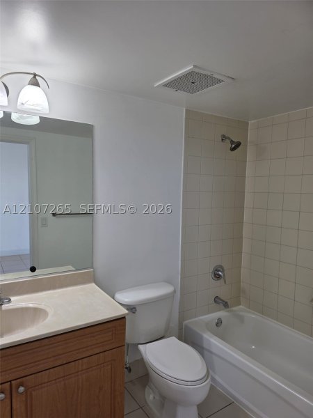 Alquiler de apartamento en Brickell Vista 504