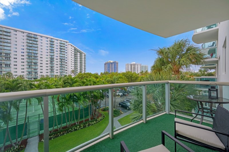 Property photo # 0