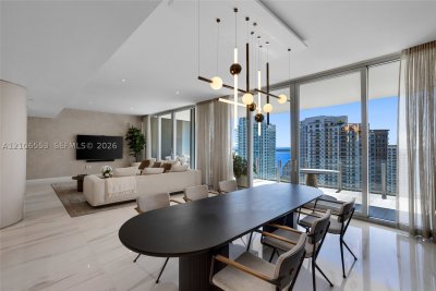 Comprar apartamento en Aston Martin Residences 3002E