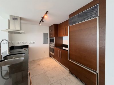 Comprar apartamento en Icon Brickell Tower II 3803