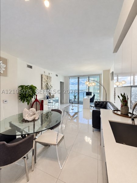 Apartment for rent at Brickell House Condo 2405