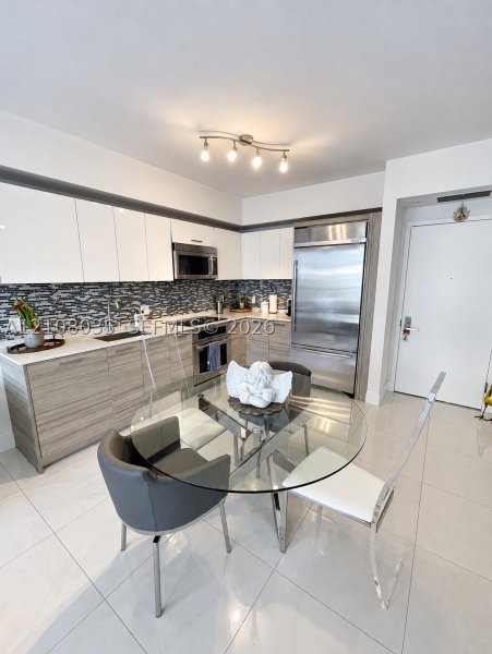 Apartment for rent at Brickell House Condo 2405
