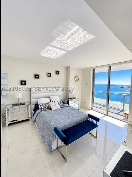 Apartment for rent at Brickell House Condo 2405
