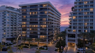 apartamentos en venta en The Waves Condo