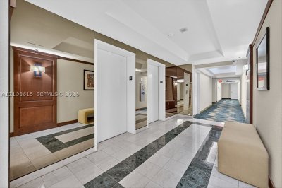 apartamentos en venta en The Waves Condo