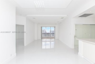 Mystic Pointe 200 Apt #PH 3