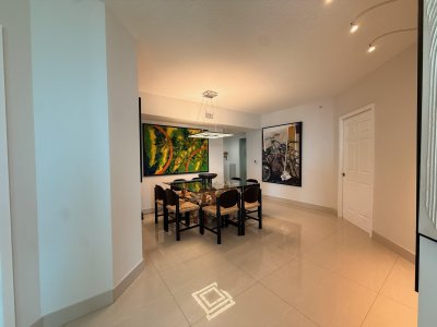 Comprar apartamento no Duo Condo 2306E