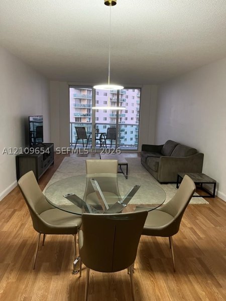 Aluguel de apartamento no Ocean View 820