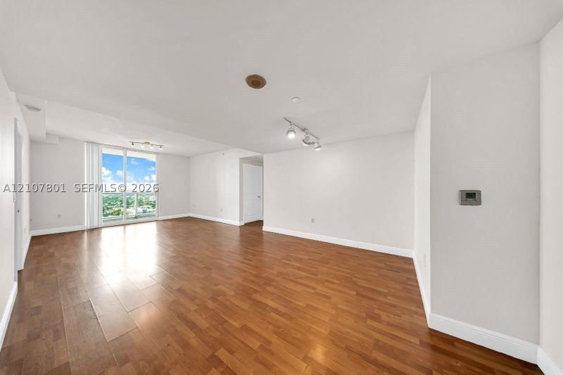 Apartment for rent at Vue at Brickell 3503