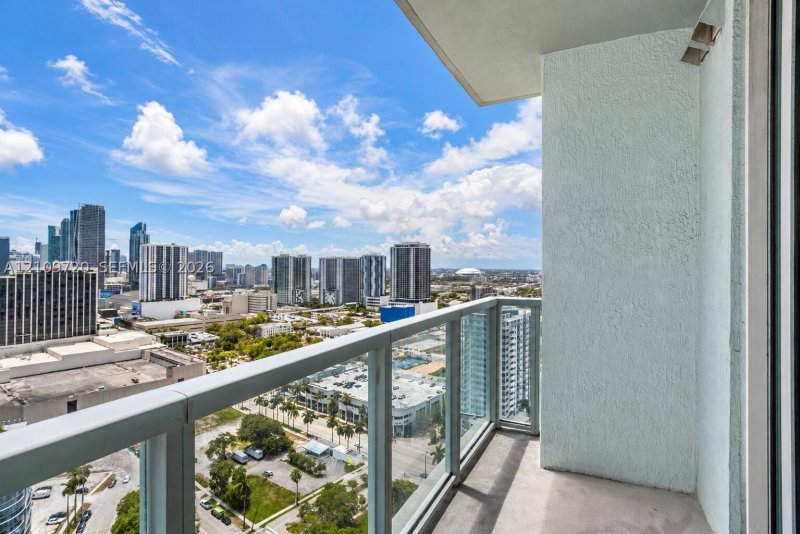 Comprar apartamento no Quantum 2919