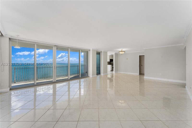 Condo for sale at Casa Del Mar 13H