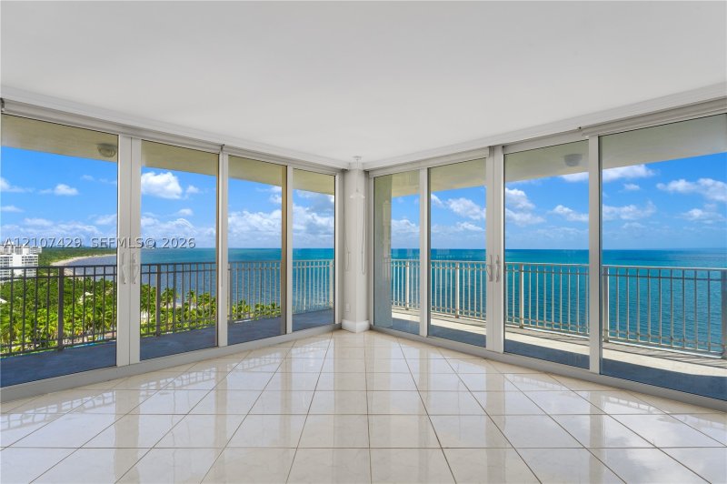 Condo for sale at Casa Del Mar 13H