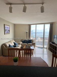 Aluguel de apartamento no One Miami West Tower 4204