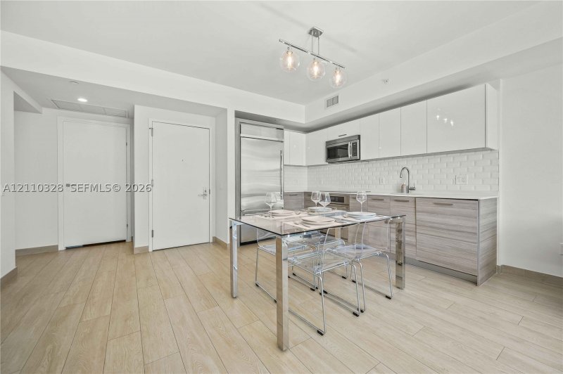 Apartment for rent at Brickell House Condo 1603