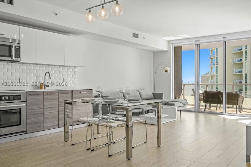 Apartment for rent at Brickell House Condo 1603