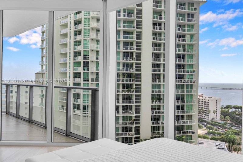 Apartment for rent at Brickell House Condo 1603