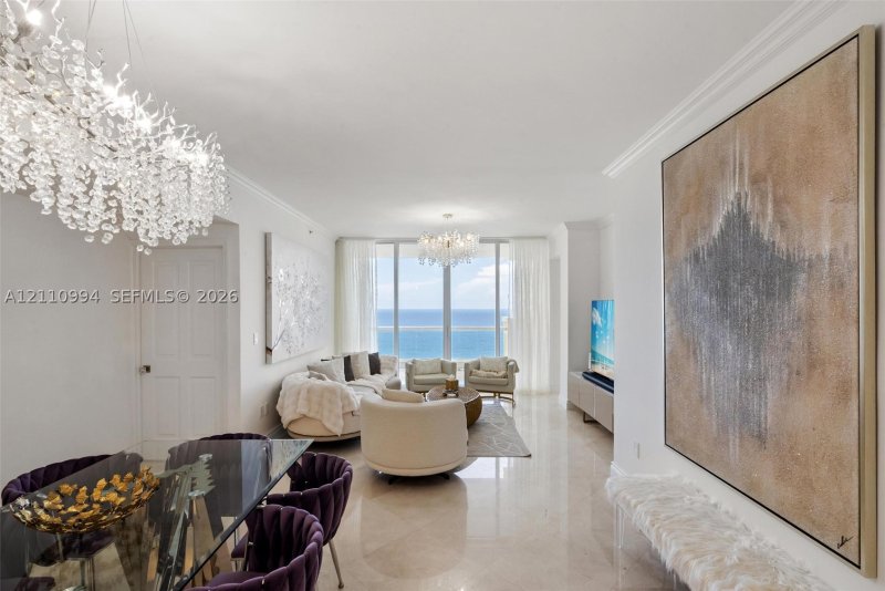 Aluguel de apartamento no Acqualina Resort & Spa 2405