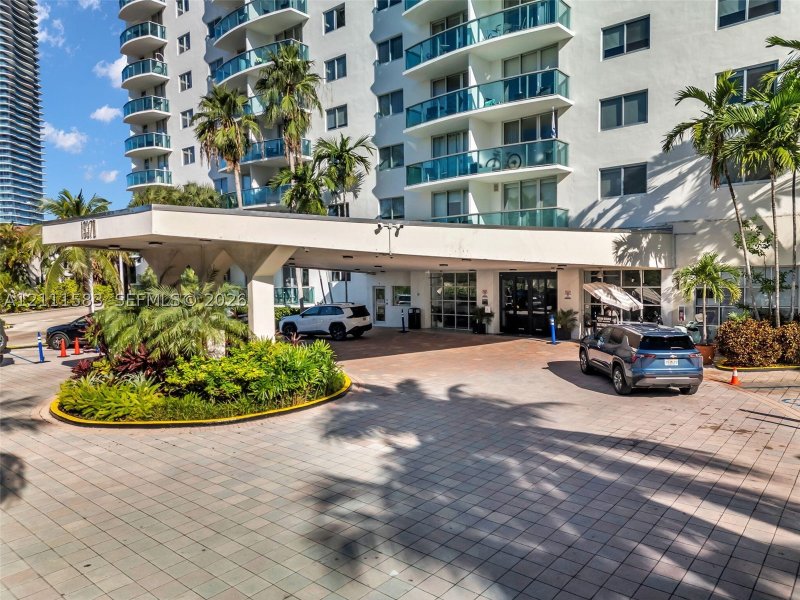 Comprar apartamento no Ocean Reserve 1516
