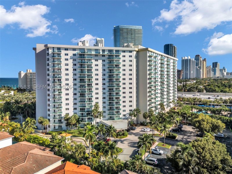 Comprar apartamento no Ocean Reserve 1516