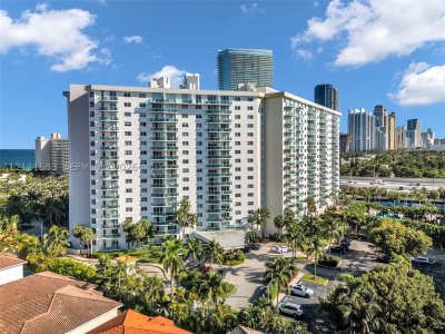 Comprar apartamento no Ocean Reserve 1516