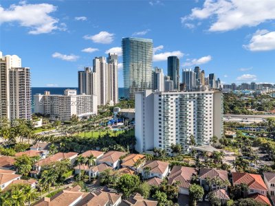 Comprar apartamento no Ocean Reserve 1516