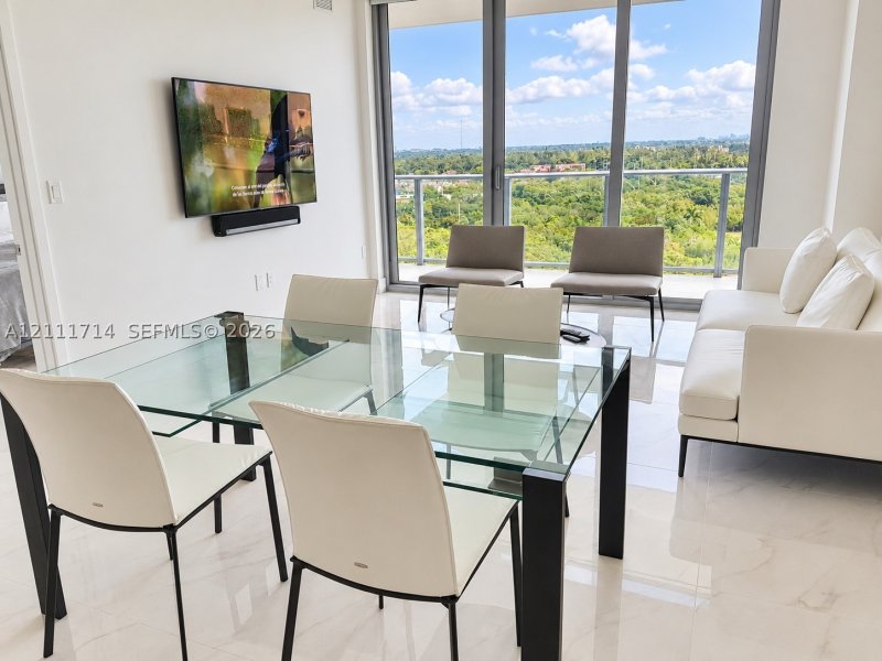 Condo for sale at The Harbour 1402