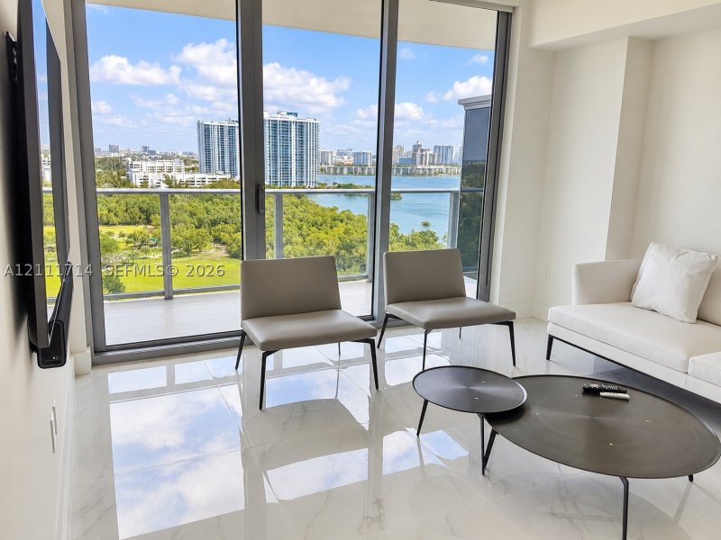 Condo for sale at The Harbour 1402
