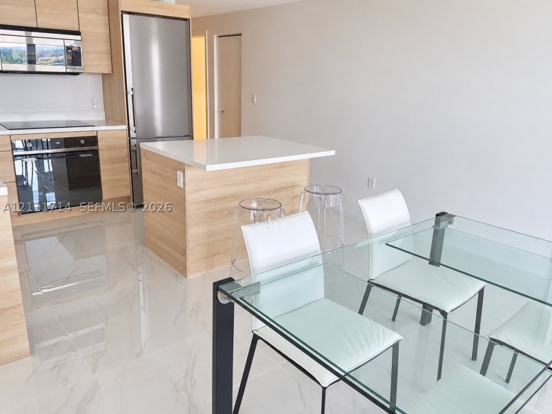 Condo for sale at The Harbour 1402