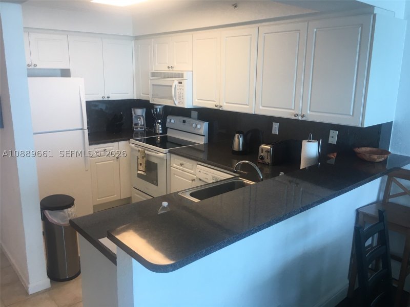 Alquiler de apartamento en The Wave Condo 1224 (Availa