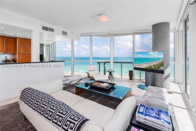 Aluguel de apartamento no Setai 2208