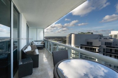 Aluguel de apartamento no Beach Club Two 4710