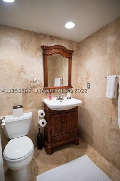 Condo for sale at Tides Hollywood Beach 1H
