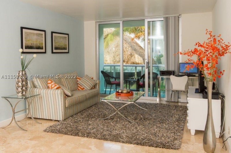 Condo for sale at Tides Hollywood Beach 1H