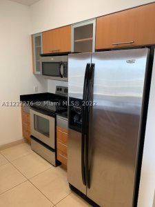 Comprar apartamento no Opera Tower 2806